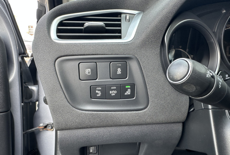 Citroën C4 II (B7) 1.2 i S&S 130 CV MILLENIUM