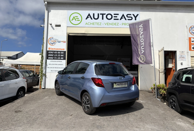 Toyota Yaris 1.5 HYB 100 DYNAMIC