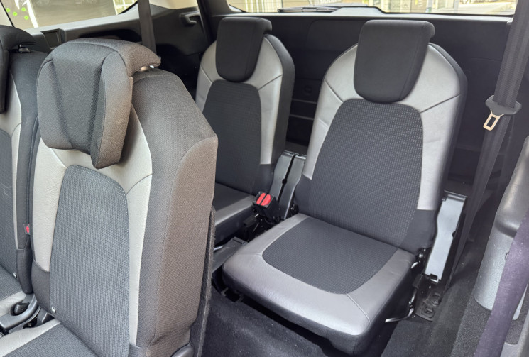 Citroën Grand C4 Picasso EXCLUSIVE 1.6 165 ch EAT6 / 7 Places / Moteur à chaine / Entretien à jour