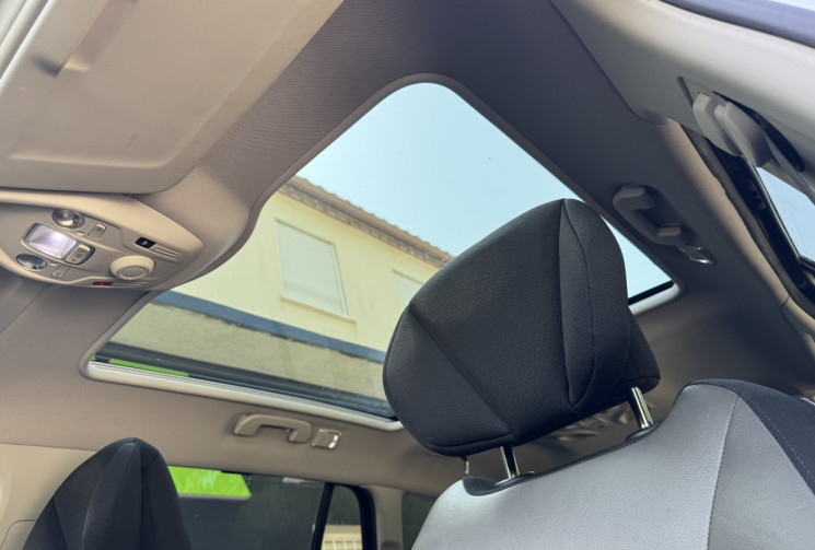 Citroën Grand C4 Picasso EXCLUSIVE 1.6 165 ch EAT6 / 7 Places / Moteur à chaine / Entretien à jour