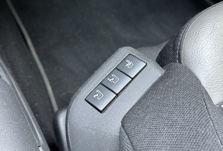 Citroën Grand C4 Picasso EXCLUSIVE 1.6 165 ch EAT6 / 7 Places / Moteur à chaine / Entretien à jour