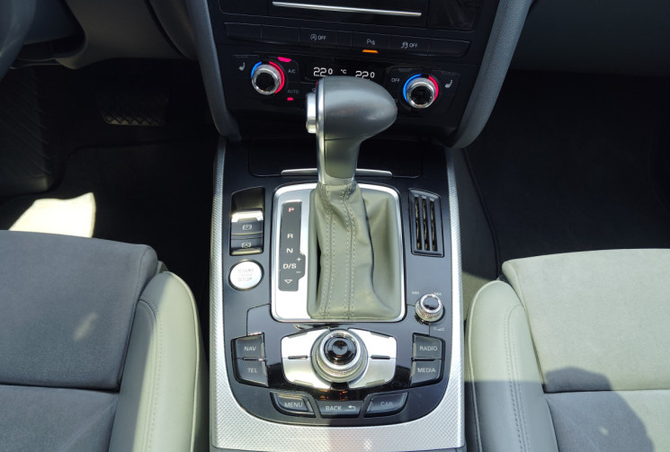 Audi A4 Avant Avant 2.0 TDI 190ch S line S tronic 7