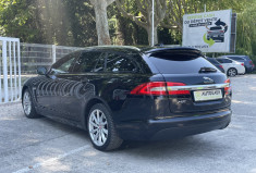 Jaguar XF SportBrake 2.2 D 200 R-Sport * Entretien à jour / Toit ouvrant / Caméra / Sièges chauffant
