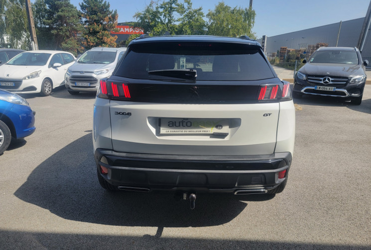 Peugeot 3008 II Phase 2 1.5 BlueHDi EAT8 S&S 130 cv Boîte auto GT