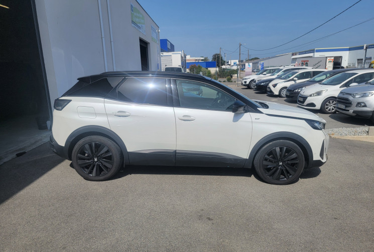 Peugeot 3008 II Phase 2 1.5 BlueHDi EAT8 S&S 130 cv Boîte auto GT