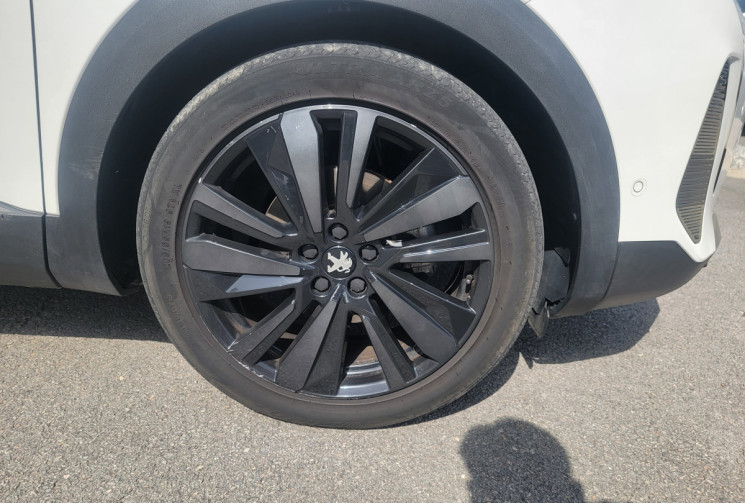 Peugeot 3008 II Phase 2 1.5 BlueHDi EAT8 S&S 130 cv Boîte auto GT