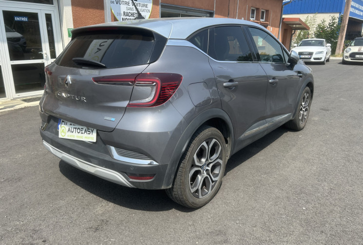 Renault Captur 1.6 E-Tech INTENS 160 cv