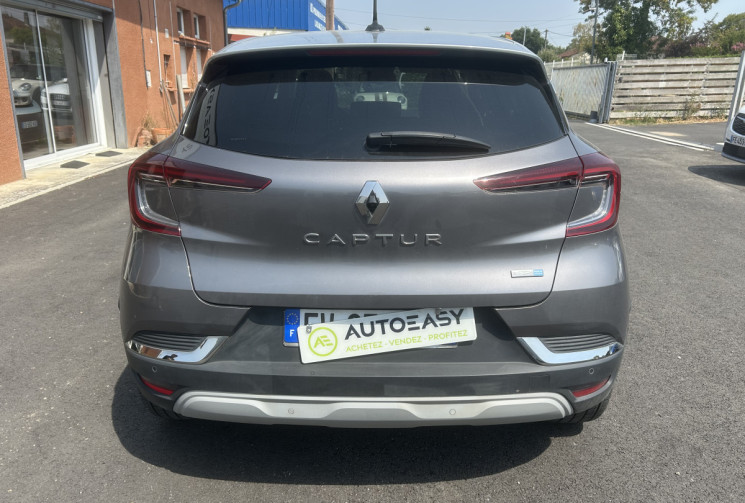 Renault Captur 1.6 E-Tech INTENS 160 cv