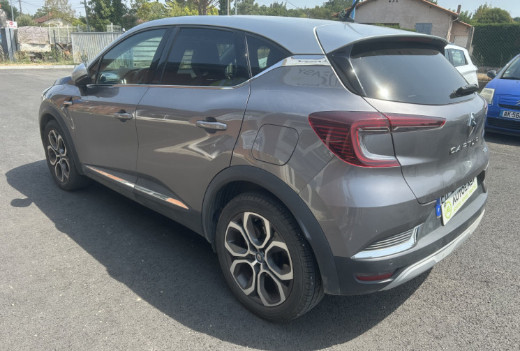 Renault Captur 1.6 E-Tech INTENS 160 cv