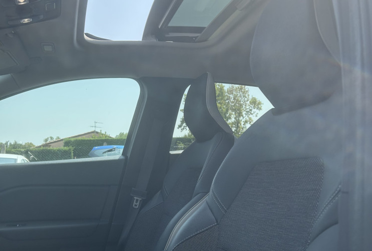 Renault Captur 1.6 E-Tech INTENS 160 cv