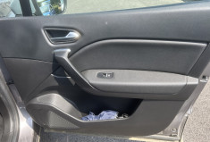 Renault Captur 1.6 E-Tech INTENS 160 cv