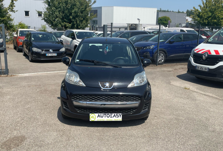 Peugeot 107 1.0 / 68 CH / TRENDY