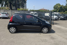 Peugeot 107 1.0 / 68 CH / TRENDY