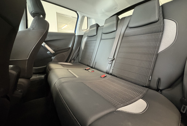 Peugeot 2008 130 CV seulement 24 000 KM !!!!  DISTRIbution sera faite pour la vente