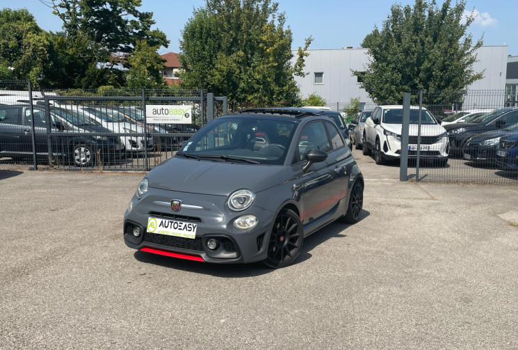 Abarth 500 1.4 / 165 CH / XSR YAMAHA EDITION LIMITE