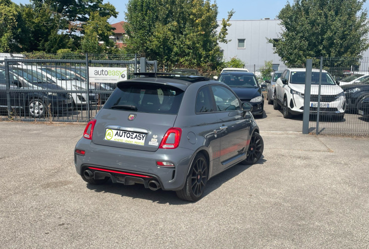 Abarth 500 1.4 / 165 CH / XSR YAMAHA EDITION LIMITE