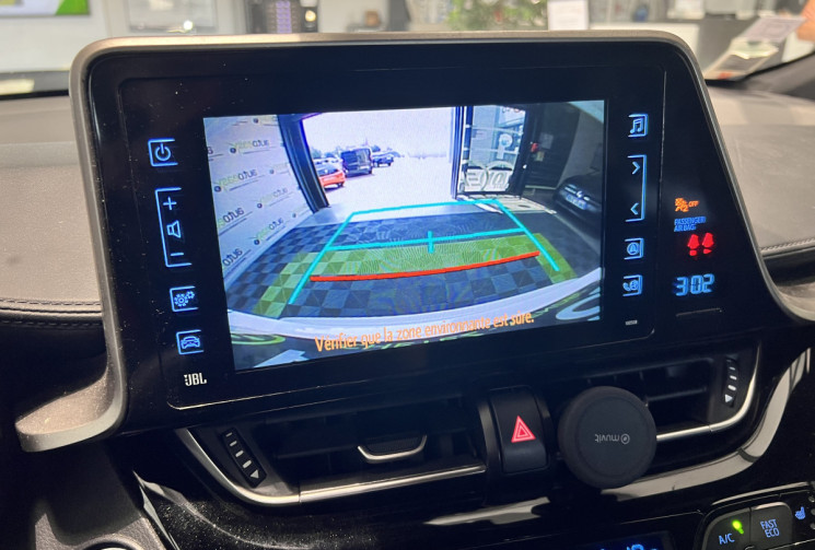 Toyota C-HR 1.8 HYBRID 122 CH GRAPHIC PACK PREMIUM / PACK SPORT 