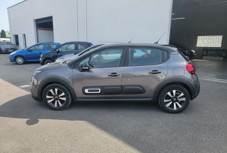 Citroën C3 III (B618) Phase 2 1.2 THP PureTech 12V EAT6 S&S 110 cv Boîte auto SHINE