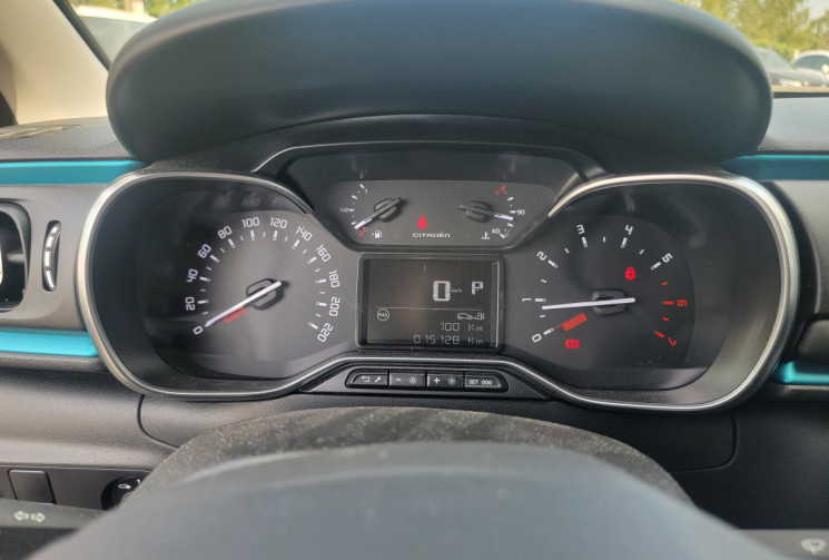 Citroën C3 III (B618) Phase 2 1.2 THP PureTech 12V EAT6 S&S 110 cv Boîte auto SHINE