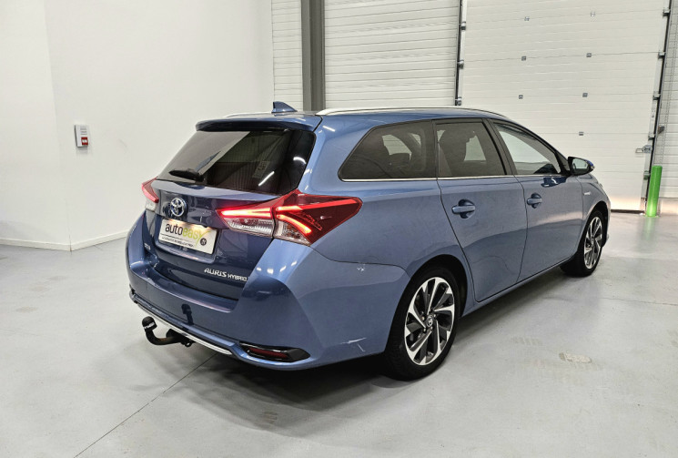 Toyota Auris Touring Sports HSD 136 cv Design Business /1° main