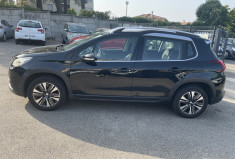 Peugeot 2008 1.2 / 82 CH / ALLURE