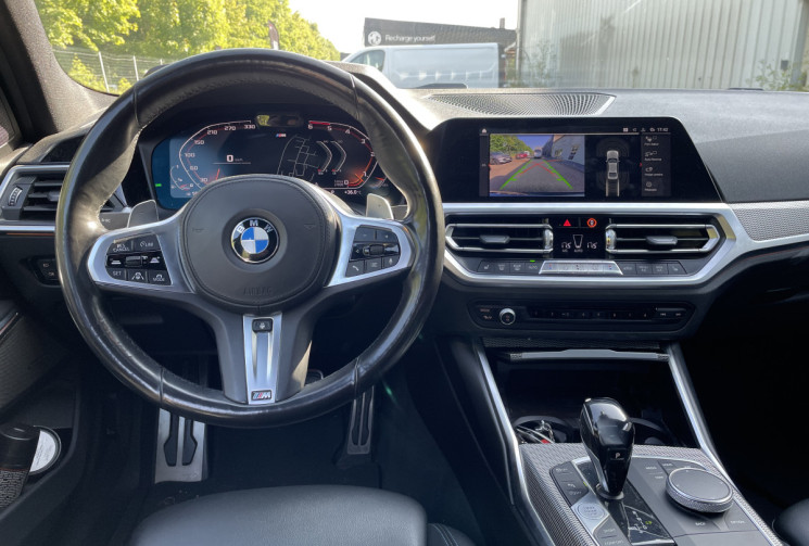 BMW Série 3 330dA 265 ch M Sport/Live Cockpit/Apple Carplay/Freins M/Toit Ouv/Affichage Tete Haute