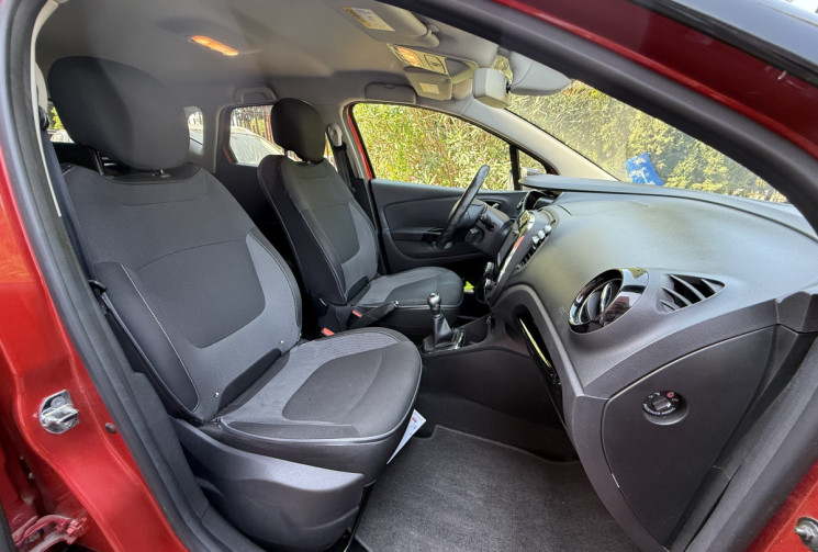 Renault Captur 1.5 dCi 90cv Intens / Suivi complet / Parfait État 