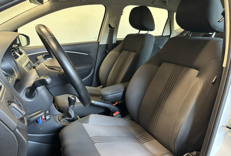 Volkswagen Polo V 1.2 TSI 90ch BlueMotion Technology Allstar 5p / KIT DISTRIBUTION NEUF