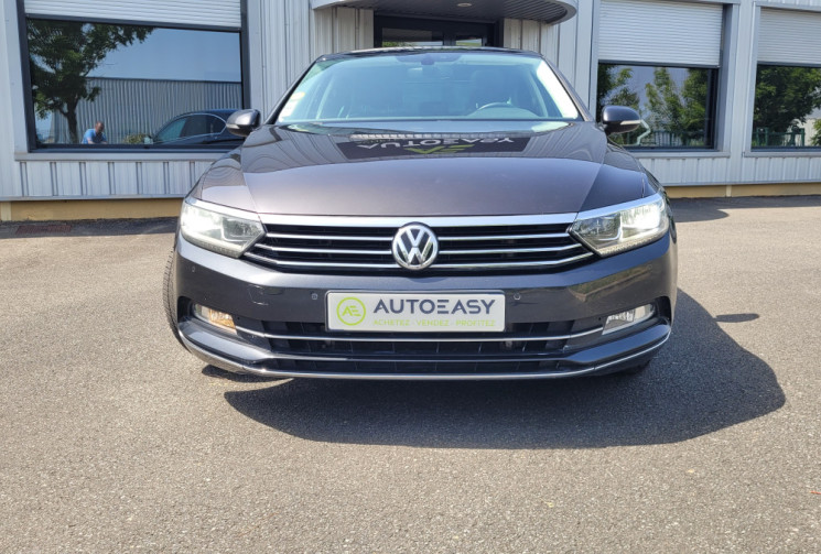 Volkswagen Passat Berline 2.0 TDI 150 DSG7 CARAT **TOIT OUVRANT**