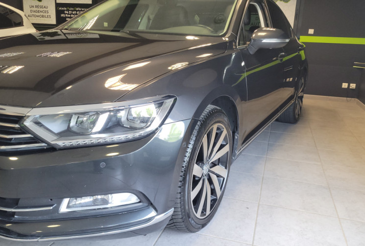 Volkswagen Passat Berline 2.0 TDI 150 DSG7 CARAT **TOIT OUVRANT**