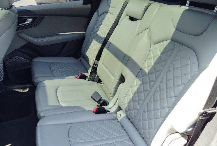 Audi Q7 50 TDI 286ch S line quattro Tiptronic 7 places