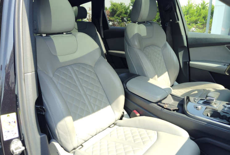 Audi Q7 50 TDI 286ch S line quattro Tiptronic 7 places