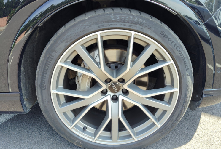 Audi Q7 50 TDI 286ch S line quattro Tiptronic 7 places