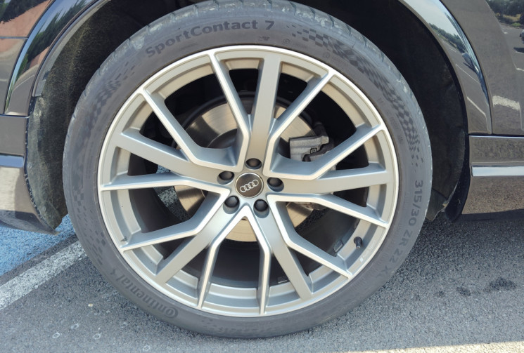 Audi Q7 50 TDI 286ch S line quattro Tiptronic 7 places