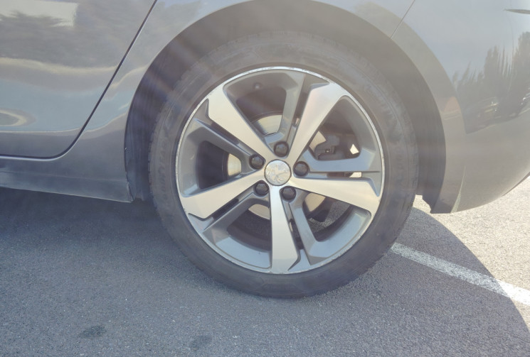 Peugeot 308 1.2 PureTech 130ch S&S Allure