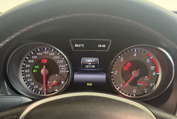 Mercedes CLA I (C117) 180 CDI Fascination + Jantes AMG