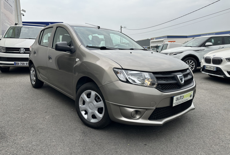 Dacia Sandero 1.2 75CV AMBIANCE + ATTELAGE