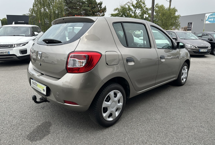 Dacia Sandero 1.2 75CV AMBIANCE + ATTELAGE