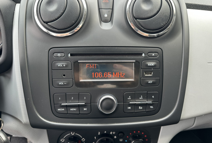 Dacia Sandero 1.2 75CV AMBIANCE + ATTELAGE