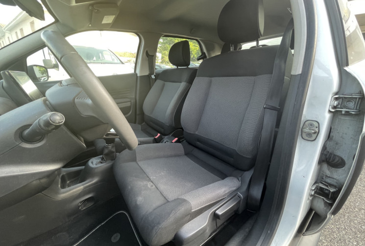Citroën C4 CACTUS 1.6 BLUEHDI / 100 CH / 