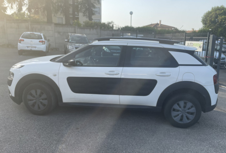 Citroën C4 CACTUS 1.6 BLUEHDI / 100 CH / 