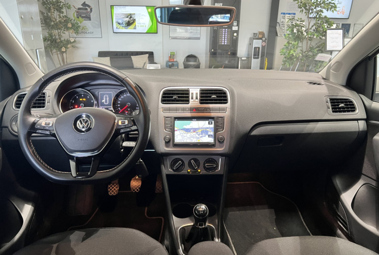 Volkswagen Polo 1.2 TSI 90 CH LOUNGE / PREMIERE MAIN