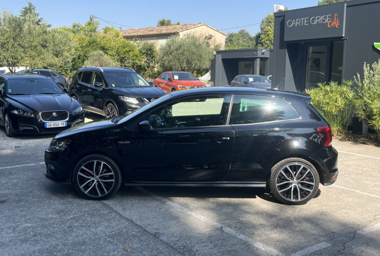 Volkswagen Polo GTI 1.8 192 / Entretien 100% Volkswagen / Mode Sport / Sièges Chauffants / CarPlay