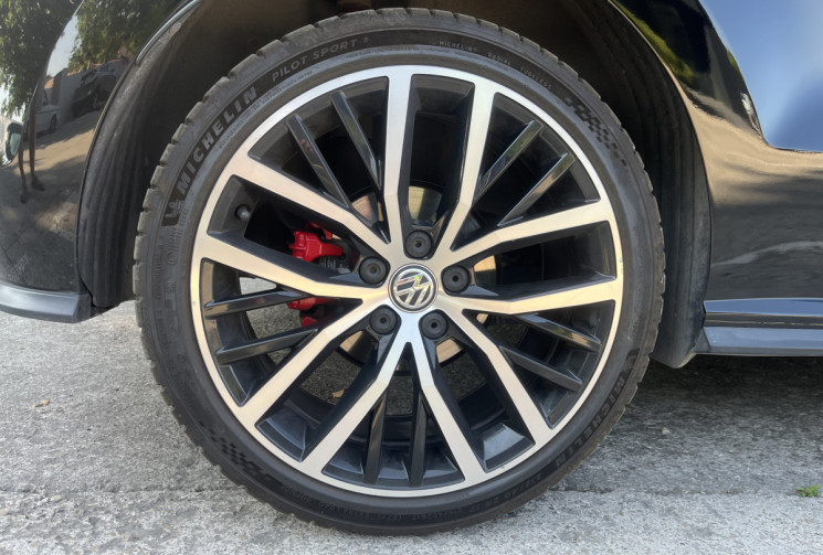 Volkswagen Polo GTI 1.8 192 / Entretien 100% Volkswagen / Mode Sport / Sièges Chauffants / CarPlay