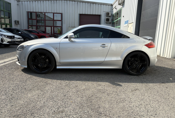 Audi TT 2.0 TFSi 200 cv  S-Tronic 6 * S Line * Origine France * Historique Entretien OK