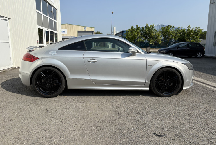 Audi TT 2.0 TFSi 200 cv  S-Tronic 6 * S Line * Origine France * Historique Entretien OK