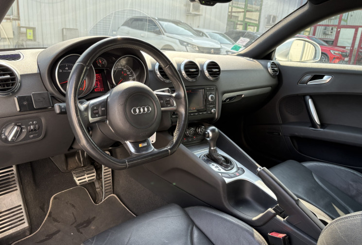 Audi TT 2.0 TFSi 200 cv  S-Tronic 6 * S Line * Origine France * Historique Entretien OK