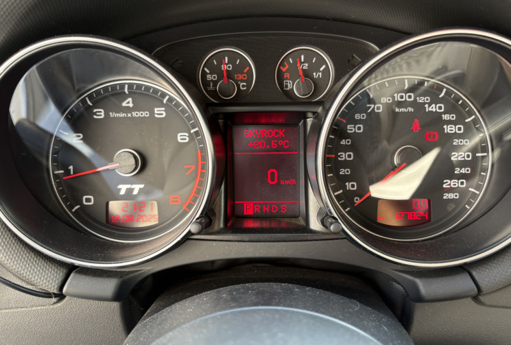 Audi TT 2.0 TFSi 200 cv  S-Tronic 6 * S Line * Origine France * Historique Entretien OK