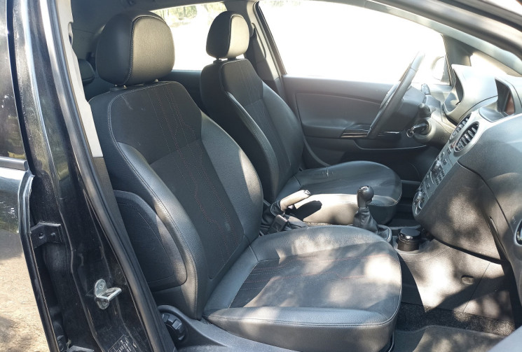 Opel Corsa 1.2L 85ch - Clim - Régulateur - Cuir - Ed. 150ème anniversaire
