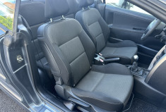 Peugeot 207 CC 1.6 e 16V 120cv